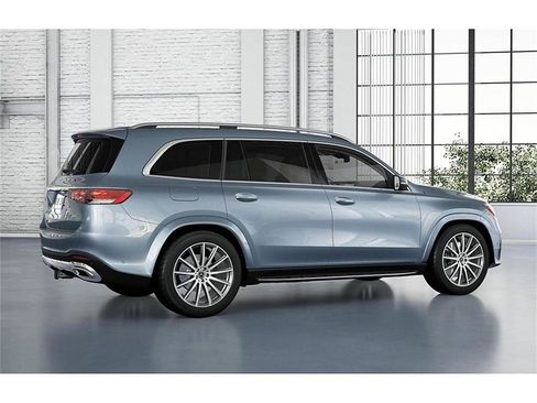 New 2026 Mercedes-Benz GLS 450 4MATIC image 19