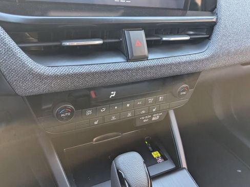 New 2026 Subaru Outback Limited AWD/4WD image 15