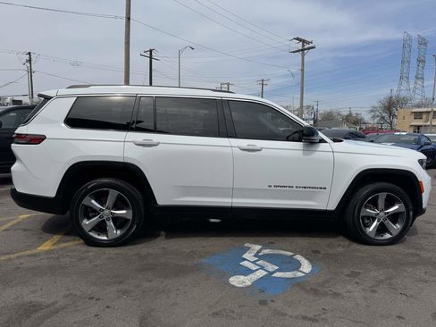 Used 2021 Jeep Grand Cherokee L Limited image 4
