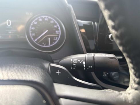 Used 2023 Toyota Camry SE w/ Cold Weather Package image 31