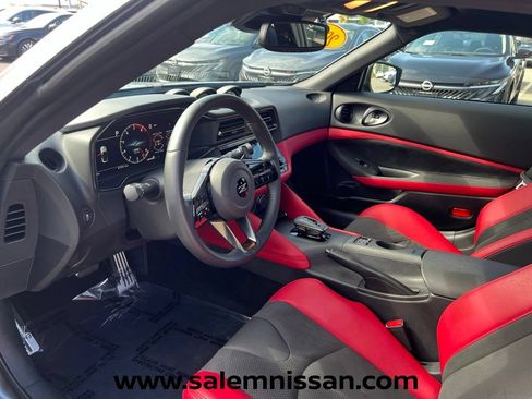 Used 2024 Nissan Z Performance RWD image 16