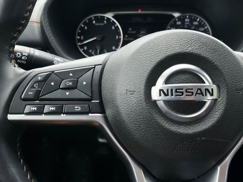 Used 2021 Nissan Sentra SR FWD image 29