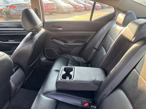 Certified 2025 Nissan Altima 2.5 SR w/ SR Premium Package FWD image 31