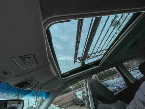 Used 2012 Subaru Forester 2.5X Premium image 27