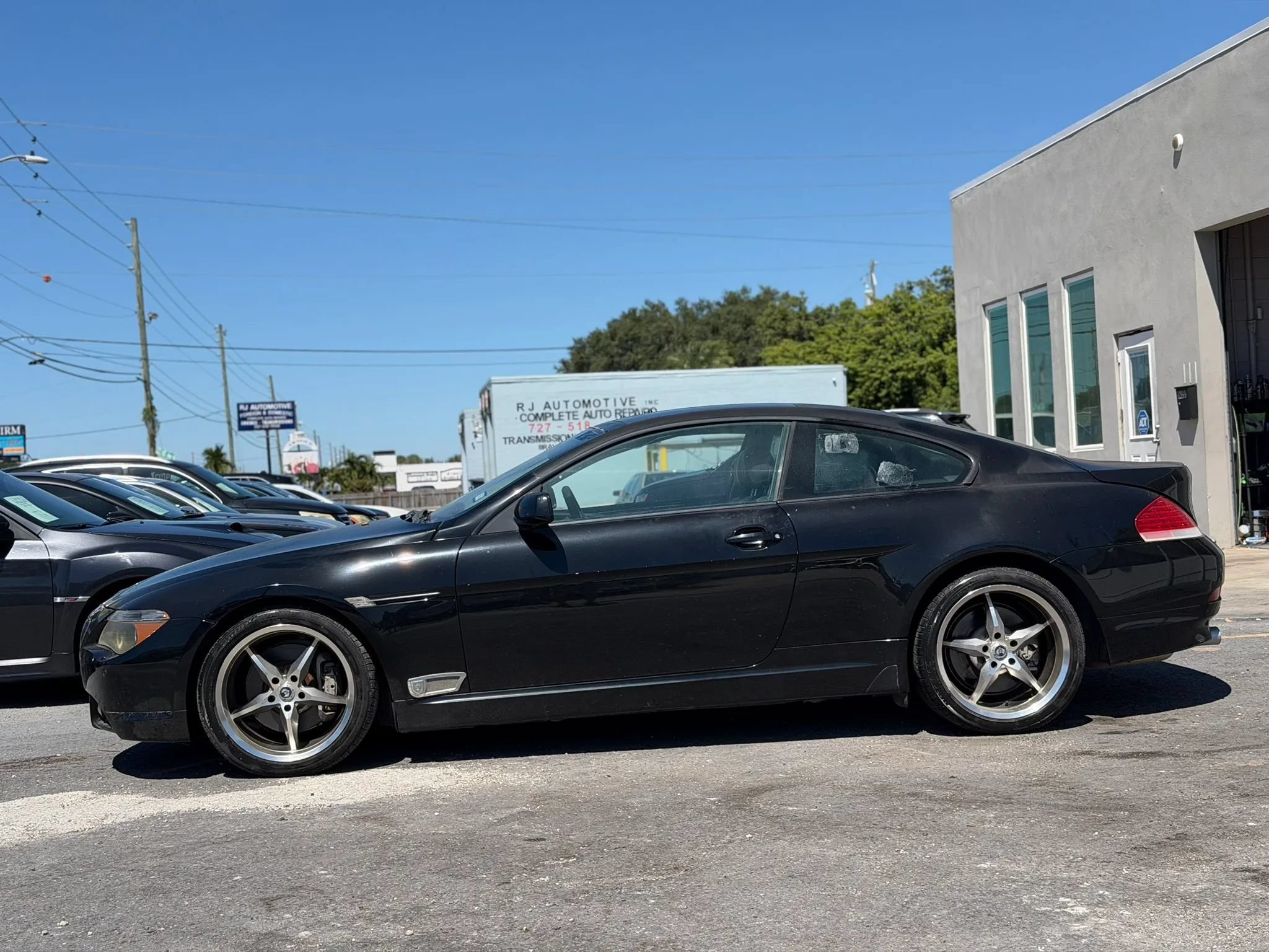 Used 2004 BMW 645Ci Coupe RWD image 5