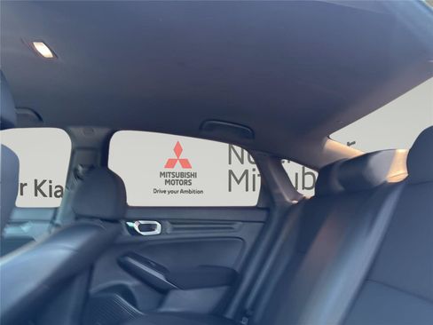 Used 2022 Honda Civic Sport image 22