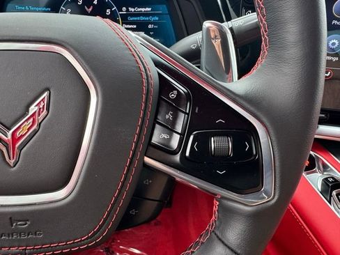 Used 2023 Chevrolet Corvette Stingray Premium Cpe w/ Z51 Performance Package RWD image 23