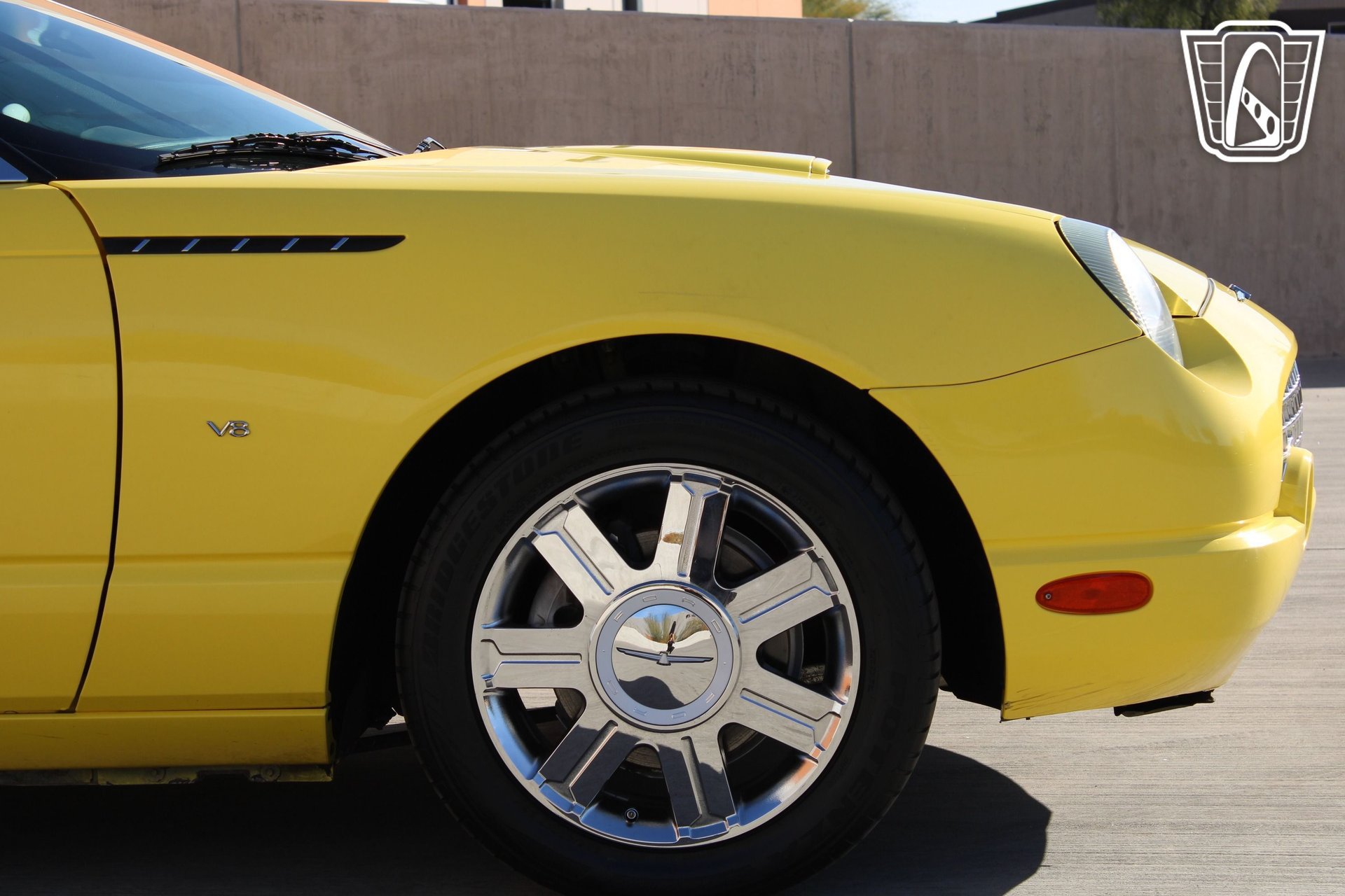 Used 2004 Ford Thunderbird RWD image 38