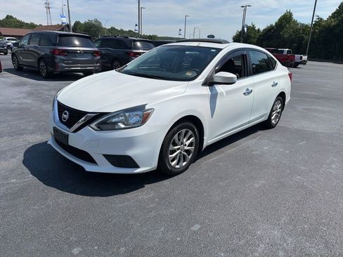 Used 2017 Nissan Sentra SV w/ Style Package FWD image 1