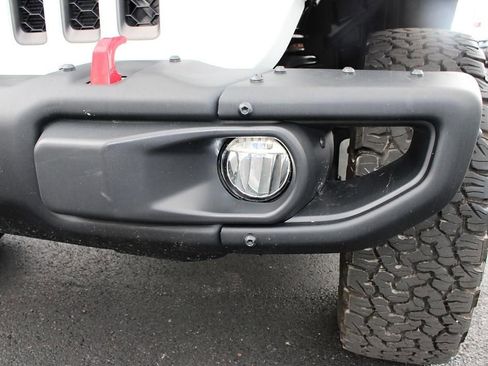 Used 2020 Jeep Gladiator Rubicon AWD/4WD image 9