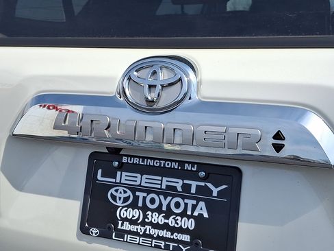 Used 2023 Toyota 4Runner Limited image 33