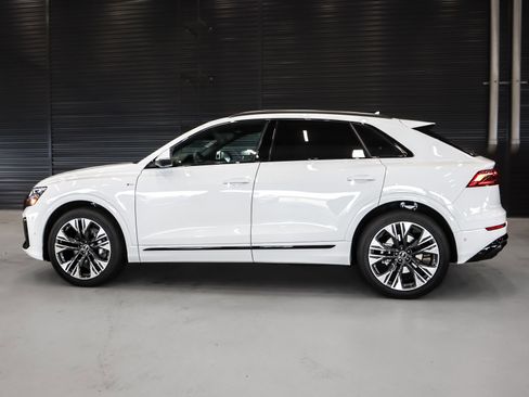 New 2026 Audi Q8 Premium Plus image 11