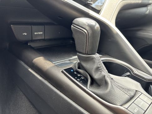Used 2023 Toyota Camry SE FWD image 25