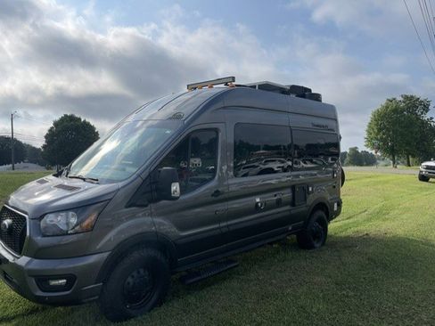 Used 2022 Ford Transit 350 148 High Roof AWD image 3
