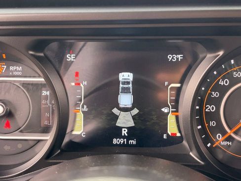 Used 2025 Jeep Gladiator Rubicon AWD/4WD image 30