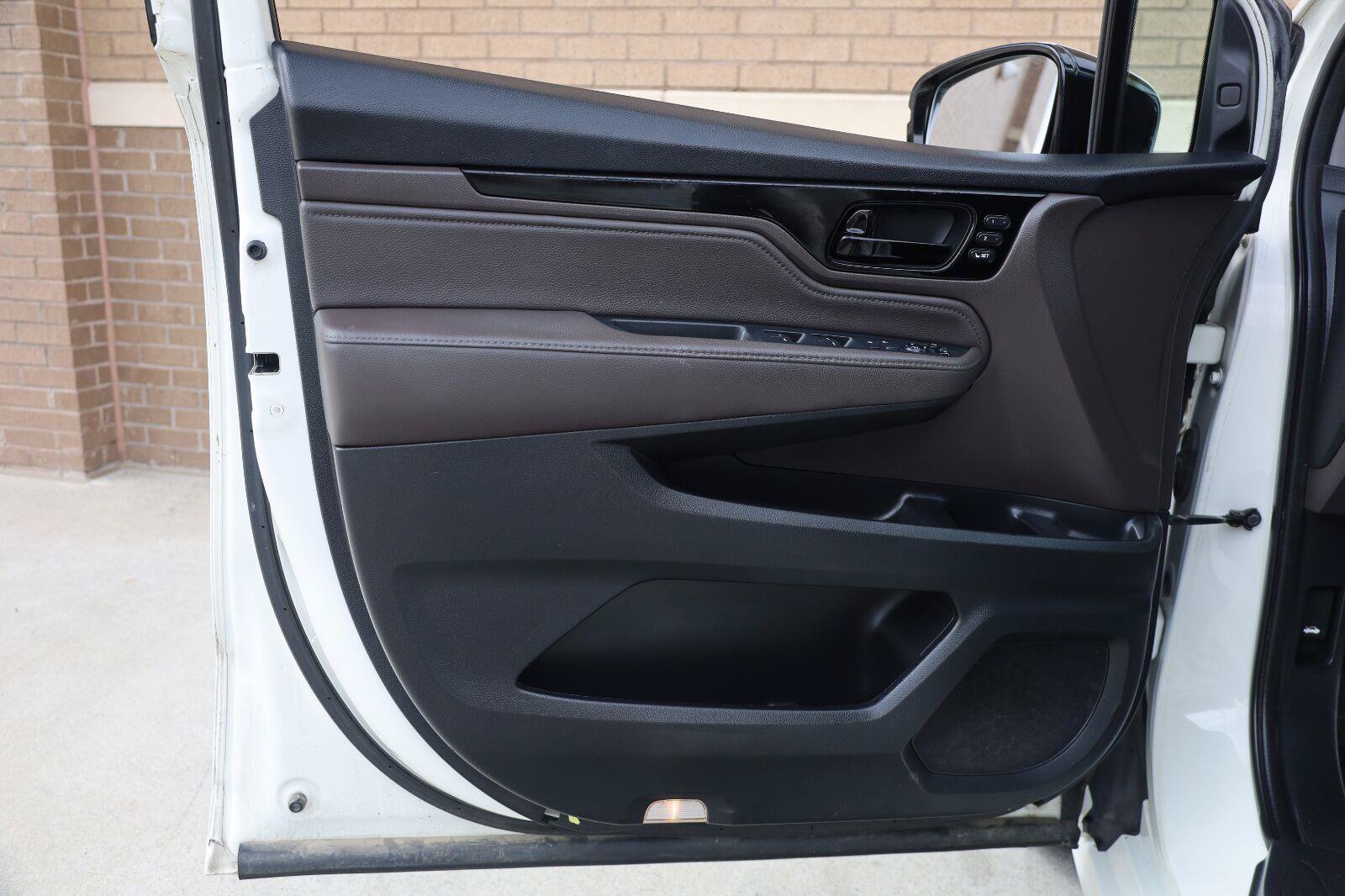Used 2019 Honda Odyssey Elite image 15