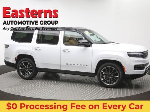 Used 2025 Jeep Grand Wagoneer Series III w/ Rear Seat Video Group 1 AWD/4WD image 52
