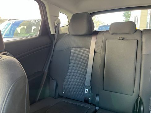 Used 2025 Kia Sportage LX image 39