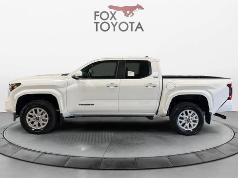 New 2026 Toyota Tacoma SR5 AWD/4WD image 2