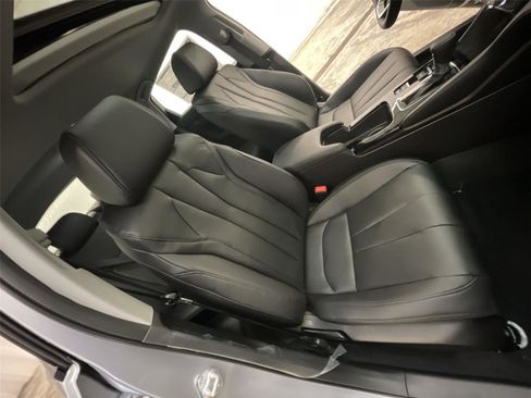 New 2026 Acura Integra FWD image 21