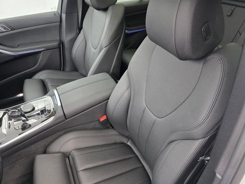 Used 2020 BMW X5 xDrive40i w/ Premium Package AWD/4WD image 11