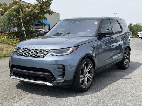 Used 2023 Land Rover Discovery Metropolitan Edition AWD/4WD image 5