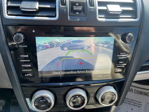 Used 2017 Subaru Forester 2.5i Limited image 21