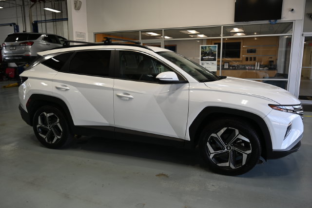 Used 2023 Hyundai Tucson SEL w/ Convenience Package FWD image 4