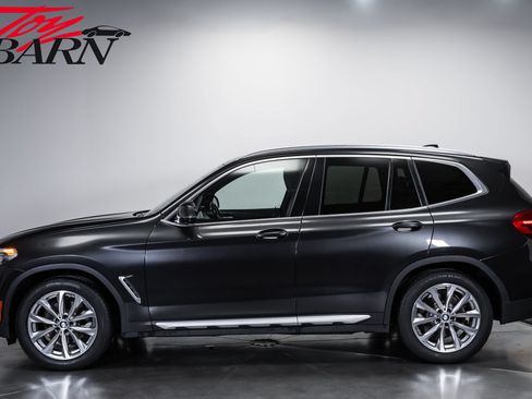 Used 2018 BMW X3 xDrive30i AWD/4WD image 2