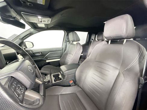 Used 2024 Toyota Tacoma SR5 image 15