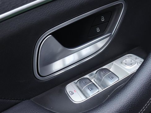 Used 2023 Mercedes-Benz GLE 350 4MATIC image 25