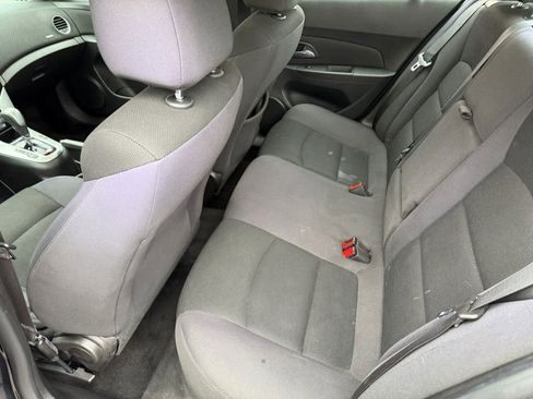 Used 2015 Chevrolet Cruze LT image 11