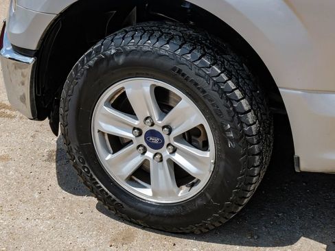 Used 2016 Ford F150 XLT RWD image 61
