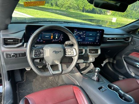 Used 2024 Ford Mustang GT Premium RWD image 13