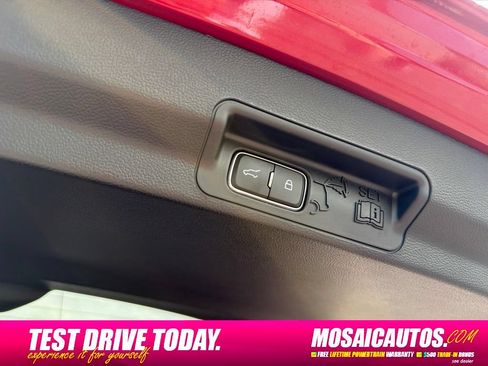 Used 2024 Ford Explorer ST w/ Equipment Group 401A AWD/4WD image 21