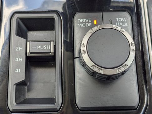 Used 2022 Toyota Tundra SR5 w/ SR5 Convenience Package image 26