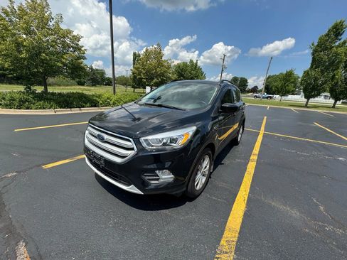 Used 2018 Ford Escape SEL AWD/4WD image 2