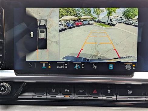 Used 2024 Chevrolet Silverado 2500 High Country w/ Technology Package AWD/4WD image 12