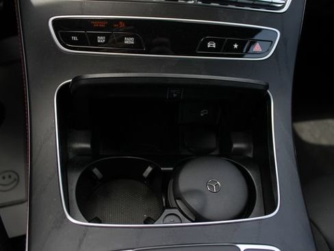 Used 2022 Mercedes-Benz E 53 AMG 4MATIC Sedan image 19