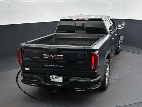 Used 2021 GMC Sierra 1500 Denali w/ Denali Ultimate Package AWD/4WD image 30