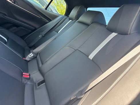 Used 2025 Toyota Camry SE FWD image 7