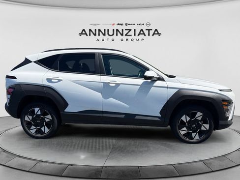 Used 2025 Hyundai Kona SEL AWD/4WD image 6