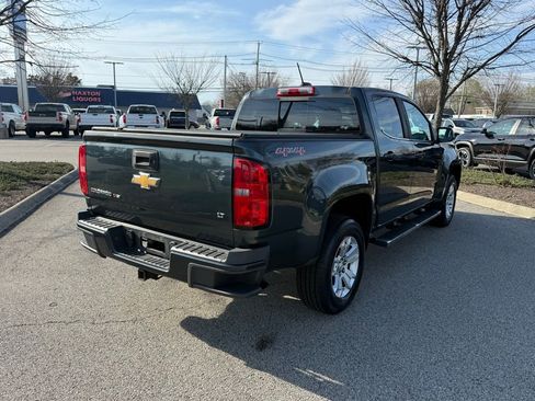 Used 2017 Chevrolet Colorado LT w/ LT Convenience Package image 5