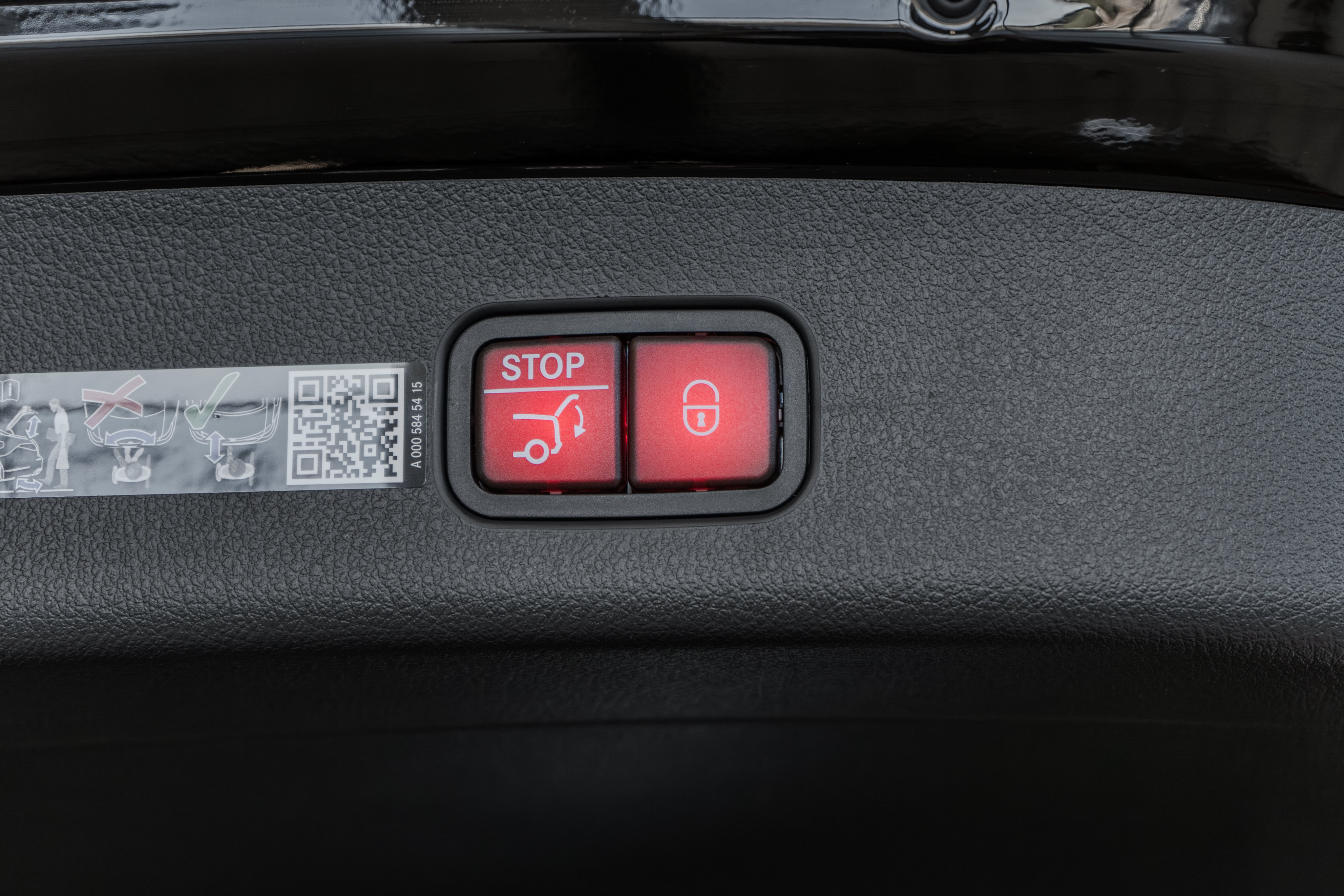 Used 2026 Mercedes-Benz GLC 300 4MATIC image 35