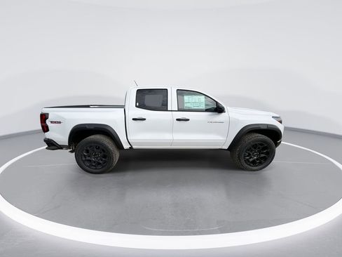 New 2026 Chevrolet Colorado Trail Boss AWD/4WD image 9