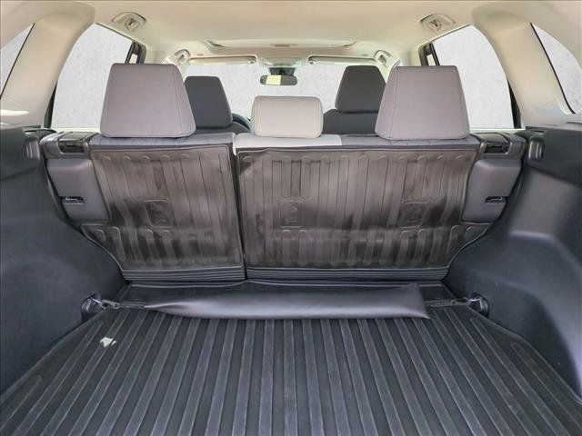 Certified 2024 Toyota RAV4 XLE w/ Convenience Package AWD/4WD image 6