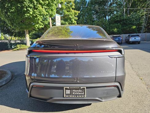 Used 2026 Tesla Model Y Long Range AWD/4WD image 6