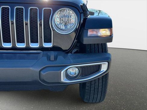 Certified 2023 Jeep Wrangler Unlimited Sahara w/ Cold Weather Group AWD/4WD image 11