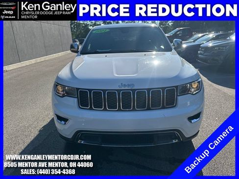 Used 2021 Jeep Grand Cherokee Limited AWD/4WD image 2