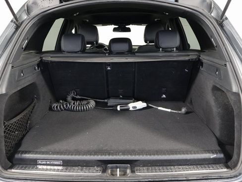 Used 2019 Mercedes-Benz GLC 350e 4MATIC image 11